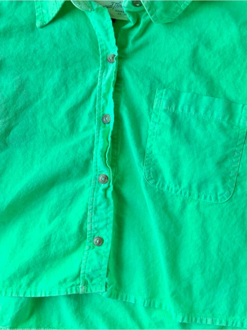 Universal Thread Cropped Button-Down Shirt Small - Picture 5 of 9